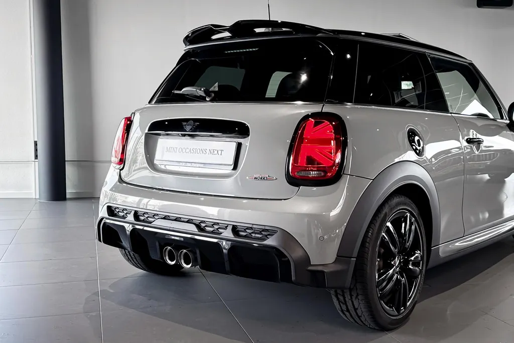 MINI Cooper 3-deurs 2.0 John Cooper Works JCW Pack