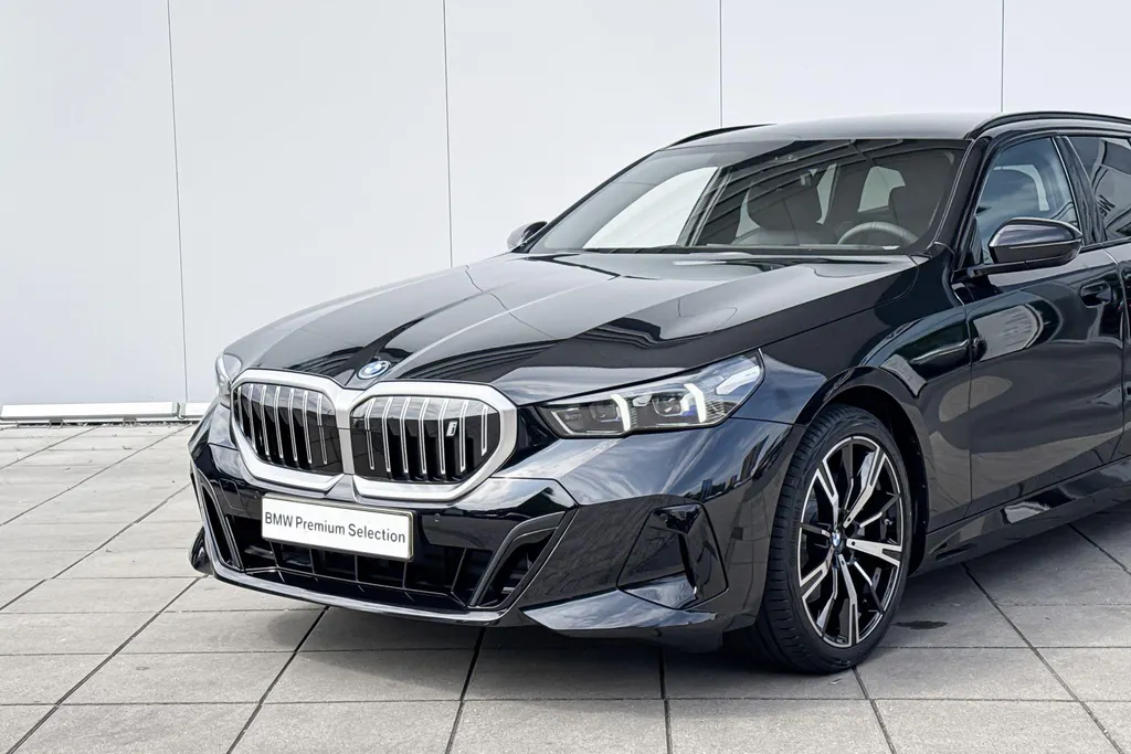 BMW i5 Touring eDrive40 M Sport Edition