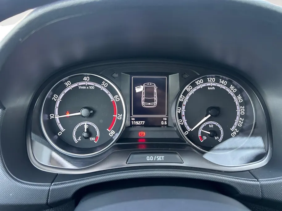 Škoda Fabia Combi 1.0 TSI Ambition | Airco | Apple/Android Carplay | Cruise Control | Parkeersensoren |
