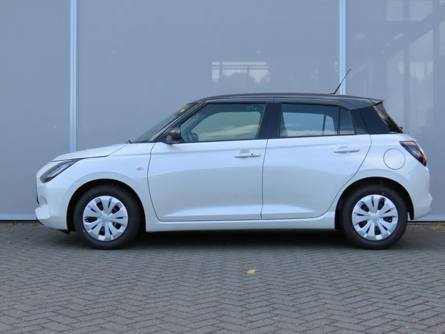 Suzuki Swift 1.2 Comfort | Actiekorting €2200 | Beperkte Voorraad | Private Lease vanaf €299 | Led verlichting | Smart entry systeem | Apple Carplay & Android auto |