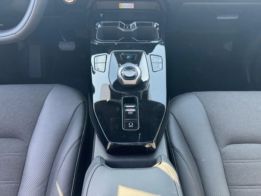 Suzuki e Vitara Style 61 kWh | €2000,- korting! | Nu te bestellen bij Zeeuw en Zeeuw Suzuki Utrecht !!