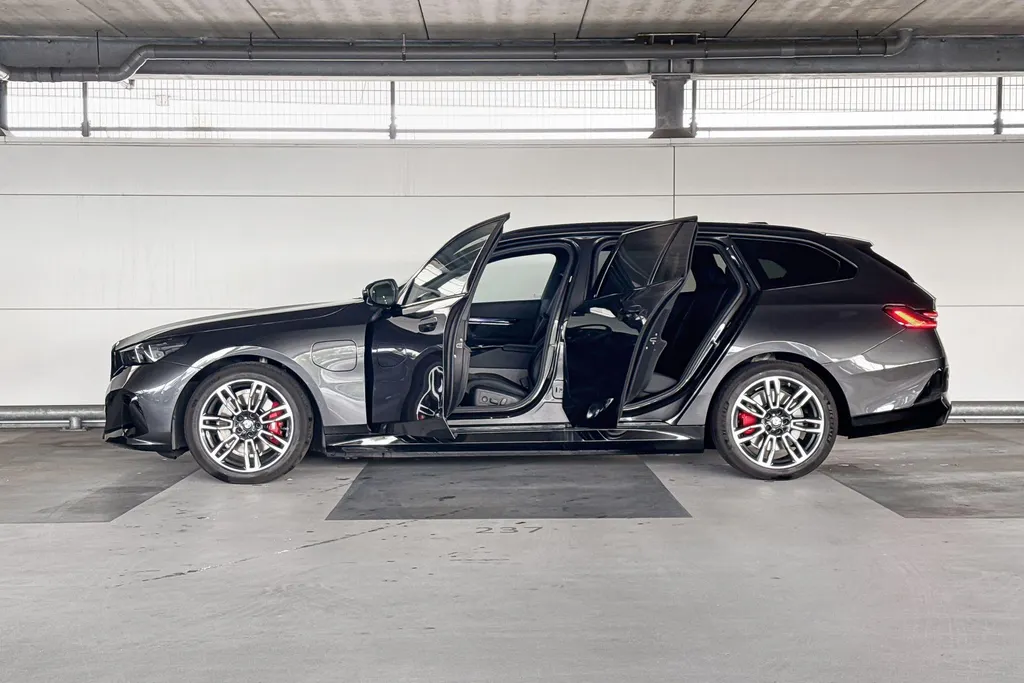BMW 5 Serie Touring 530e