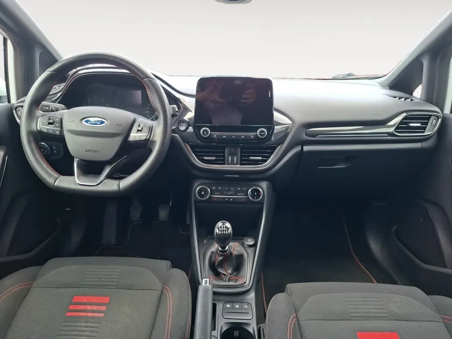 Ford Fiesta 1.0 EcoBoost Hybrid ST-Line | NL-Auto | 1e Eigenaar | Dealeronderhouden | Winterpack | Privacy Glass | Climate Control | Parkeersensoren | Apple Carplay&Android Auto | LED