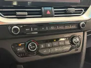Kia e-Niro DynamicLine 64 kWh NAVIGATIE | CLIMATE CONTROL | CRUISE CONTROL | APPLE CARPLAY & ANDROID AUTO | ACHTERUITRIJCAMERA