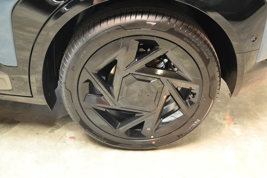Kia Seltos 1.6 T-GDI DCT7 X-Line Demo Edition