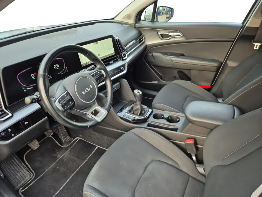 Kia Sportage 1.6 T-GDi MHEV DynamicLine | Cruise Control | Climate Control | Navigatie | Apple Carplay/Android Auto | Camera | Stoelverwarming | Stuurverwarming | Parkeersensoren |