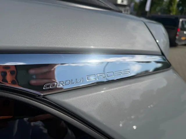 Toyota Corolla Cross Hybrid 140 Dynamic | Parkeersensoren V+A | All Seasons