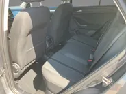 Volkswagen T-Roc 1.0TSI/110PK Life Business · Navigatie · Apple/Android Car Play · Stoelverwarming · Garantie t/m 06-06-2027 of 100000km.