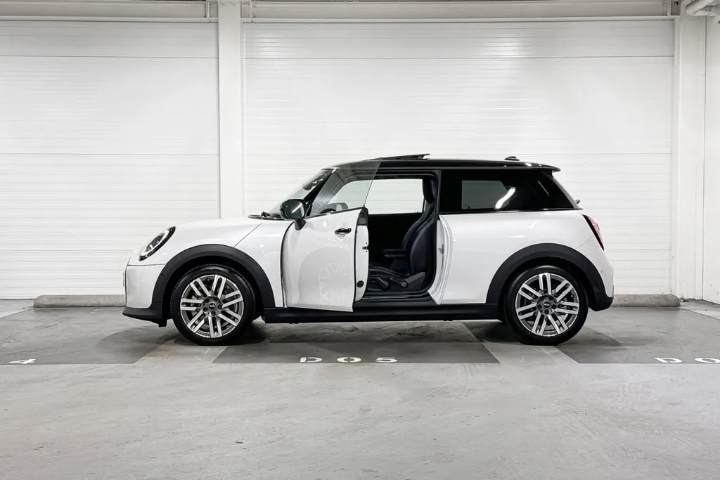 MINI Cooper 3-deurs C
