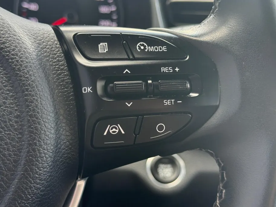 Kia Stonic 1.0 T-GDi MHEV DynamicPlusLine | Two-Tone | Camera | Keyless | Navi | Apple Carplay | Android Auto |