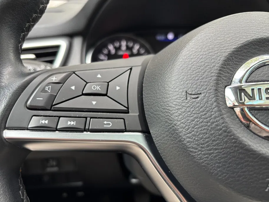 Nissan QASHQAI 1.3 DIG-T Design Edition | Garantie t/m 2031! | Panoramadak | 360 camera | Airco | Navigatie | Cruise control |