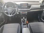 Kia Stonic 1.0 T-GDi MHEV DynamicLine | Navigatie | Camera | Climate control | Cruise control | Apple Carplay / Android Auto | Parkeersensoren achter |