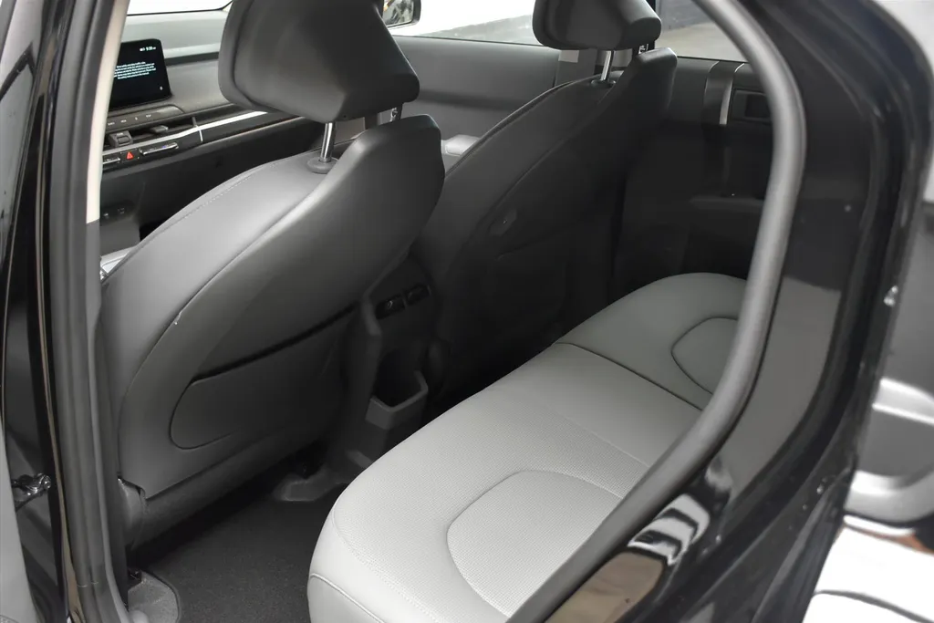Kia EV3 58,3 kWh 204pk Plus Advanced