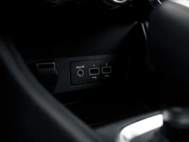 Renault Captur 1.3 TCe 130 EDC ( automaat ) Edition One | automaat | schuifdak | BOSE audio