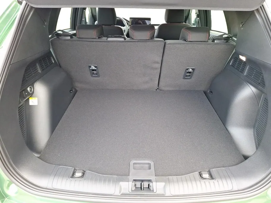 Ford Kuga 2.5 PHEV ST-Line | Te Bestellen | Actiekorting €4000,- | Private Lease Vanaf €594,- P/M | Trekhaak | Winterpack | 2100KG Trekgewicht |