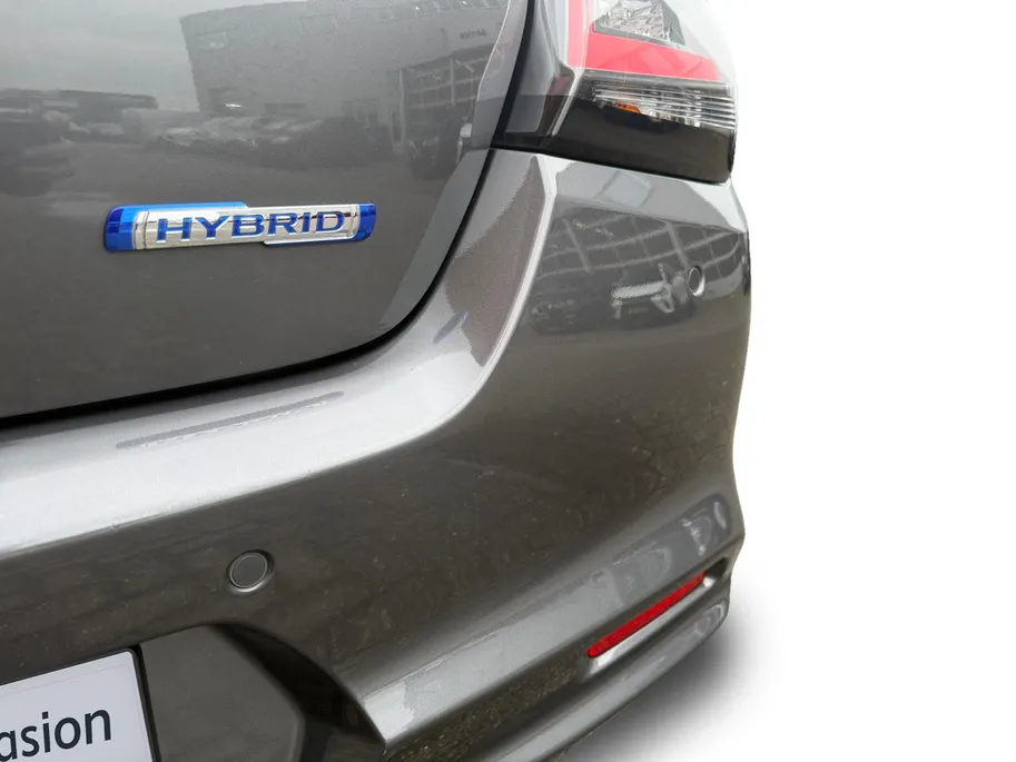 Suzuki Swift 1.2 Select Smart Hybrid 82PK | All Season banden | Navigatie | Climate Control | Adaptive Cruise Control | Achteruitrijcamera | Parkeersensoren achter | Stoelverwarming |
