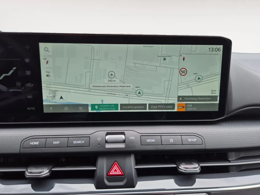 Kia K4 Sportswagon 1.0 T-GDi MHEV GT-Line Launch Edition | Cruise Control | Climate Control | Stoelverwarming | Stuurverwarming | Open Dak | Camera | Parkeersensoren |