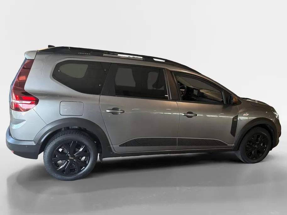 Dacia Jogger 1.6 Hybrid 140 Extreme 7p. *Automaat*Navi+Camera*Climate*Parkeersensoren*Stoelverw.*Limited Edition!