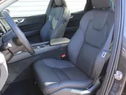Volvo XC60 2.0 T6 Plug-in hybrid AWD Essential Edition Bright | Leer | Schuifdak | Elek. stoelverstelling | 19' LM | Dodehoek detectie | LED | Zeer nette auto |