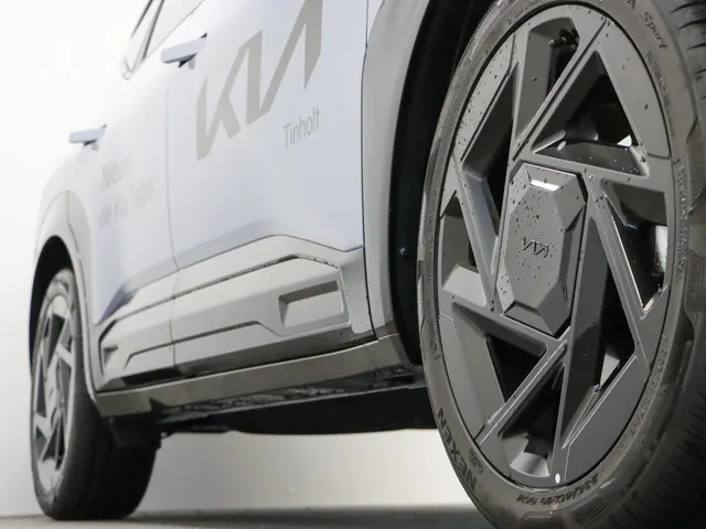 Kia Seltos 1.6 GDi Hybrid X-Line