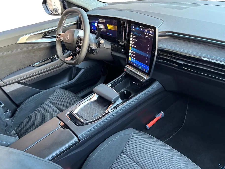 Renault Austral 1.2 E-Tech full hybrid 200 techno esprit Alpine | elektrisch. Achterklep | Dodehoek detectie | Apple Carplay / Android auto