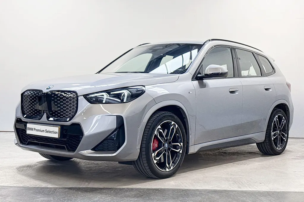 BMW iX1 eDrive20 67 kWh