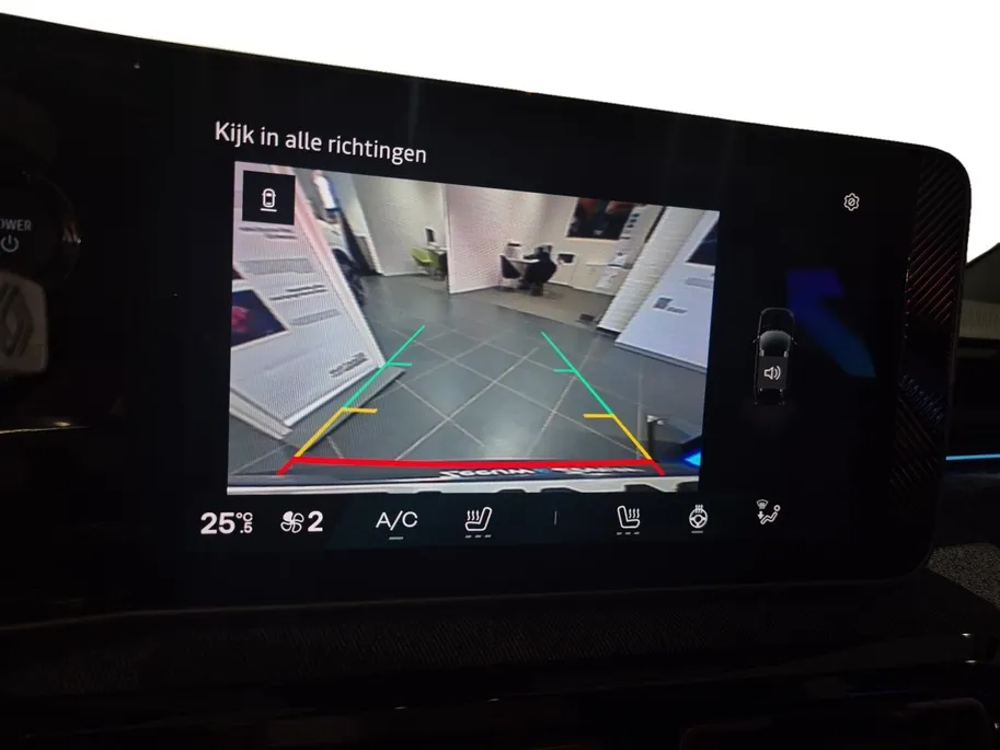 Renault 4 comfort range techno 52 kWh | Direct leverbaar | 1.800,- Korting | LMV | Verwarmd Stuurwiel | Verwarmde voorstoelen |