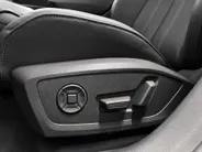 Audi A5 Avant 2.0 367pk S-tronic -e-hybrid Quattro S edition · 360 Camera · Wegklapbare Trekhaak · Apple/Android Car Play · Elek. Voorstoel · 19'' Inch · Garantie t/m 26-11-2030 of 100.000km