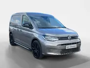 Volkswagen Caddy Cargo 2.0 TDI Style L1H1 122 pk Automaat | LM Velgen zwart | Sidebars | Lederen bekleding | Stoelverwarming | Laadruimtebescherming