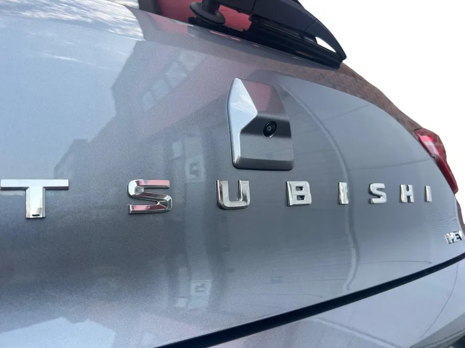 Mitsubishi Colt 1.6 HEV Intense+ | 8 JAAR GARANTIE | PDC V+A | Achteruitrijcamera | Navigatie | Stoel-/stuurverwarming | Apple Carplay/ Android Auto |