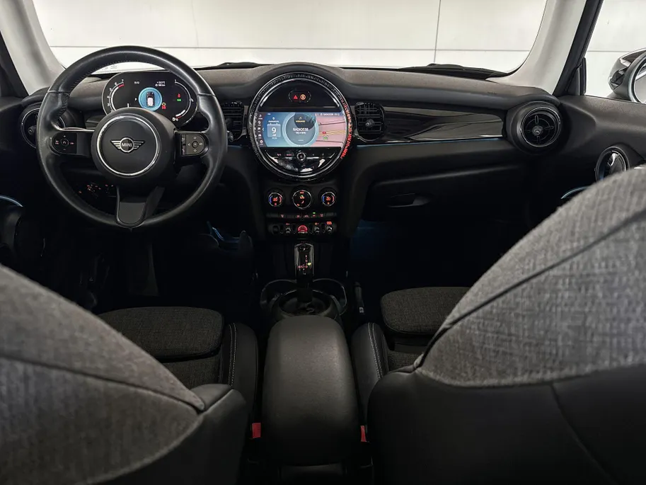 MINI Cooper 3-deurs Cooper Business Edition
