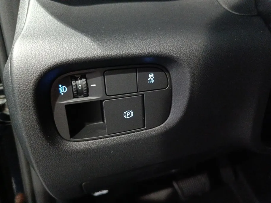 Hyundai Inster Evolve 49 kWh €2500,- KORTING | DIVERSE KLEUREN LEVERBAAR | OP=OP |