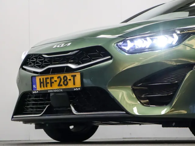 Kia ProCeed 1.5 T-GDi GT-PlusLine