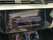 Audi e-tron 55 Quattro 408pk S Edition 95 kWh · SOH 95,8% · Panoramadak · Luchtvering · 360 Camera · Elek. Voorstoelen · Elek. Achterklep · Stoel-& Stuurverwarming · 21'' Inch ·
