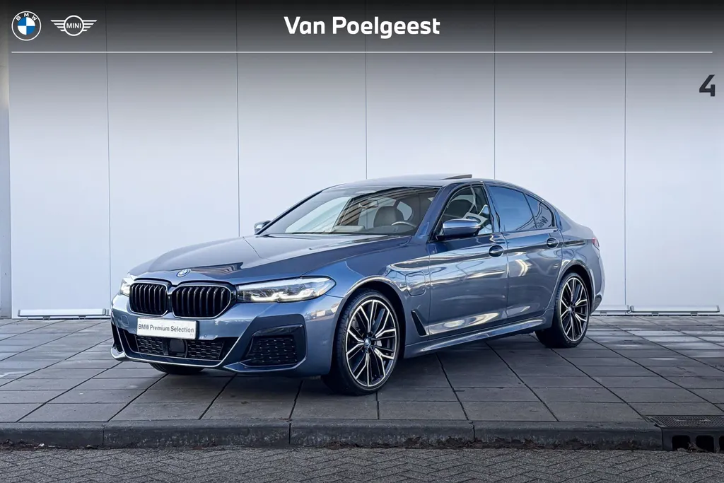 BMW 5 Serie Sedan 545e xDrive High Executive