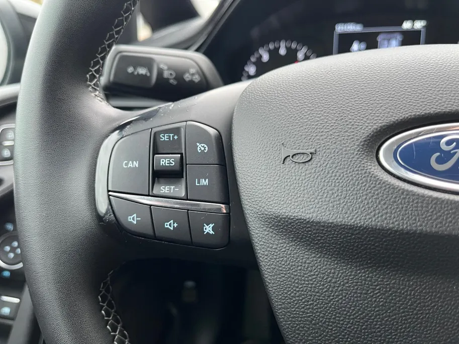 Ford Fiesta 1.0 EcoBoost Hybrid Titanium | Apple Carplay en Android Auto | Climate Control | Cruise Control