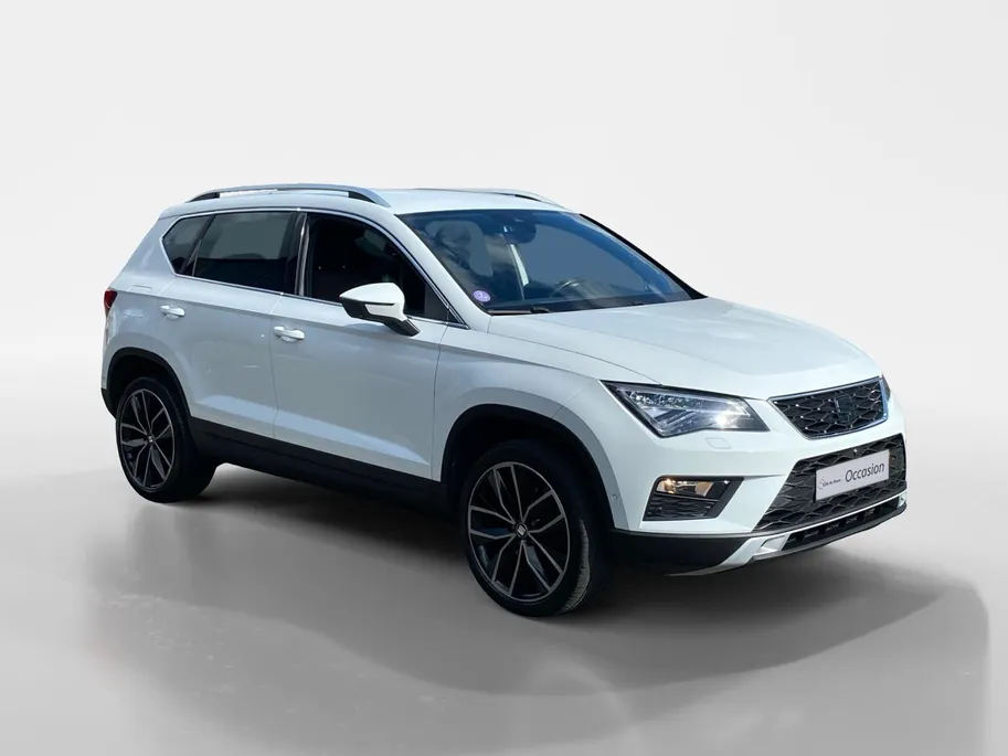 SEAT Ateca 1.4 EcoTSI DSG7-automaat Xcellence Trekhaak | LED | Alcantara | Elektr. koff.klep | 360 camera | etc.