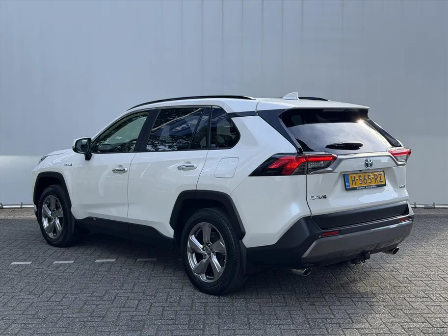 Toyota RAV4 2.5 Hybrid 218pk CVT Executivel l Afneembare Trekhaak l