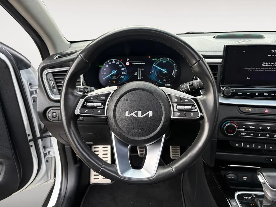 Kia XCeed 1.6 GDi PHEV DynamicPlusLine | Panoramadak | Camera | Stoel/Stuurverwarming | Apple Carplay/Android Auto | Adaptieve Cruise Control | Lichtmetalen Velgen |