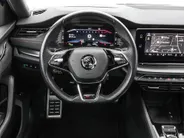 Škoda Octavia Combi 1.4 TSI 245pk DSG RS iV PHEV Business · Panoramadak · Apple/Android Car Play · P-Sensoren · Sfeerverlichting · 18'' Inch ·