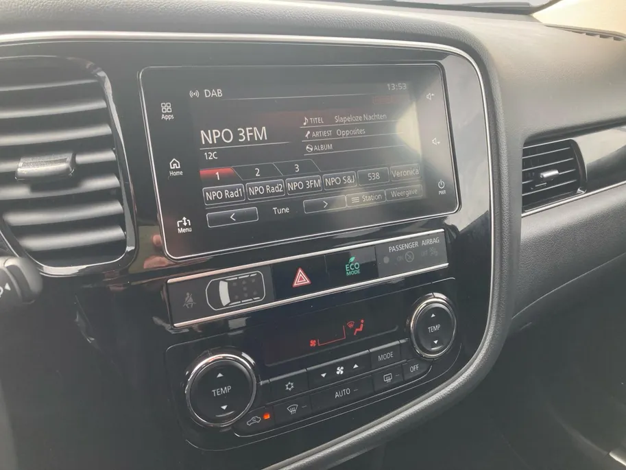 Mitsubishi Outlander 2.4 PHEV Intense S | 1ste Eigenaar! | Dealer onderhouden