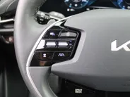 Kia Niro 1.6 GDi Hybrid ExecutiveLine | Stuur-/stoelverwarming + ventilatie | Leer | Schuifdak | 18' LM | Camera | Cruise adapt. | HUD | Zeer mooie auto |