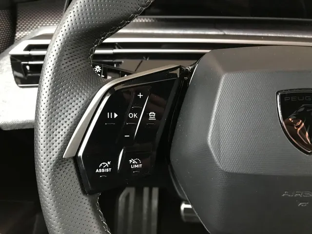 Peugeot 5008 Hybrid 145 GT Automaat