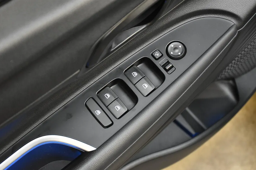 Hyundai Bayon 1.0 T-GDI 48V 100PK 7DCT Premium Automaat | Carplay/ Android Auto Navi | Camera |Clima | Cruise | Trekhaak