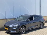Ford Focus 1.0 EcoBoost 125 pk Hybrid ST Line X Wagon Trekhaak - Navigatie - B&O -Apple Carplay/ Android Auto - Blue Panther Metallic - Elktrische achterklep