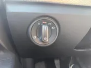 Volkswagen up! 1.0 | Camera | Parkeersensoren | Climate Control | Cruise Control | DAB | Stuurbediening | Bluetooth | Goed Onderhouden