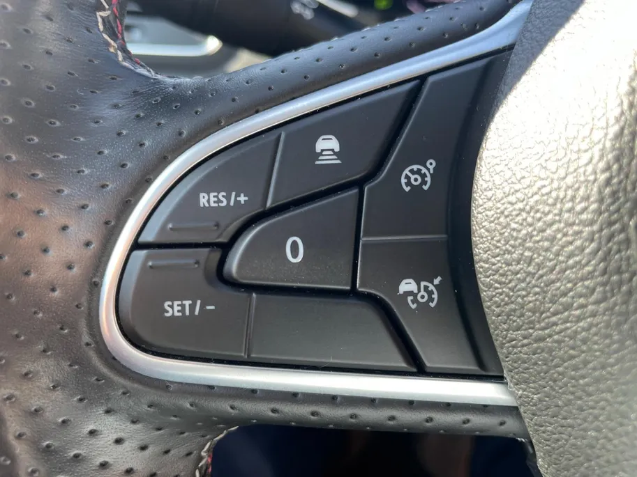 Renault Megane E-Tech Estate 1.6 Plug-In Hybrid 160 R.S. Line *Automaat*Navi+Camera*Climate Control*Adapt.Cruise Control*Stoelverwarming*HUD*Sportstoelen*Zeer complete auto!