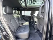 Land Rover Defender 110 2.0 P300e 110 X-Dynamic HSE