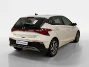 Hyundai i20 1.2 COMFORT | APPLE CARPLAY | CAMERA | 4 SEIZOENBANDEN | NL-AUTO |