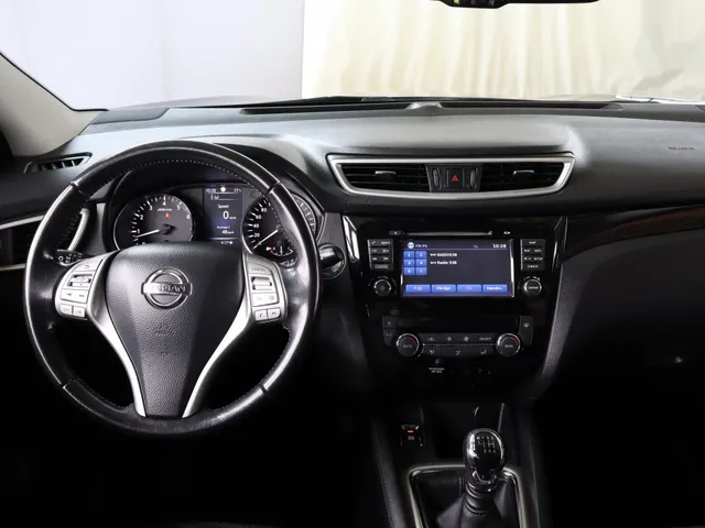 Nissan QASHQAI 1.6 Connect Edition | Trekhaak